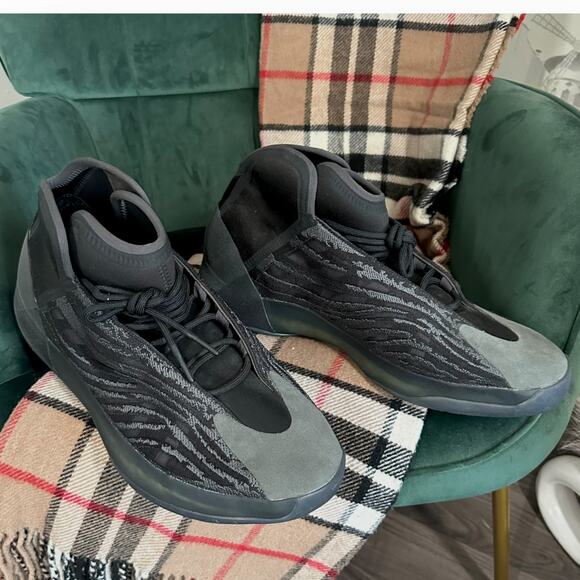 ADIDAS YEEZY Quantum Onyx Black SIZE 19 Sneakers Gorpcore Kidcore Basketball - Picture 16 of 16